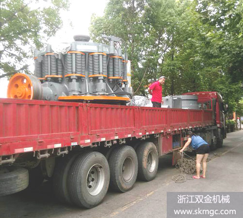 雙金機械圓錐式破碎機